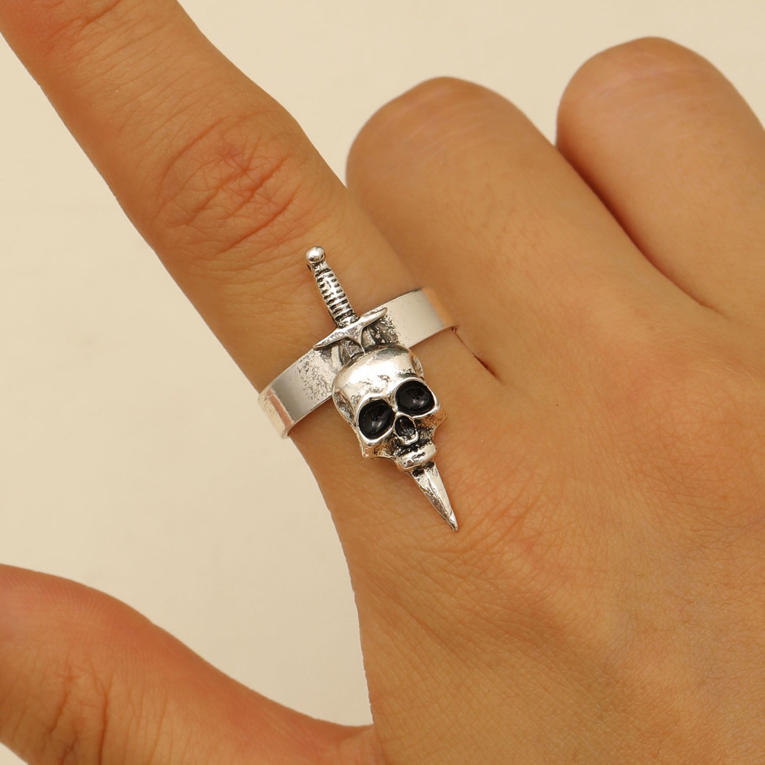 Wholesale Ancient Silver Gothic Skull Ring  Pirate Unisex Ring Fashion Jewelry Accessory