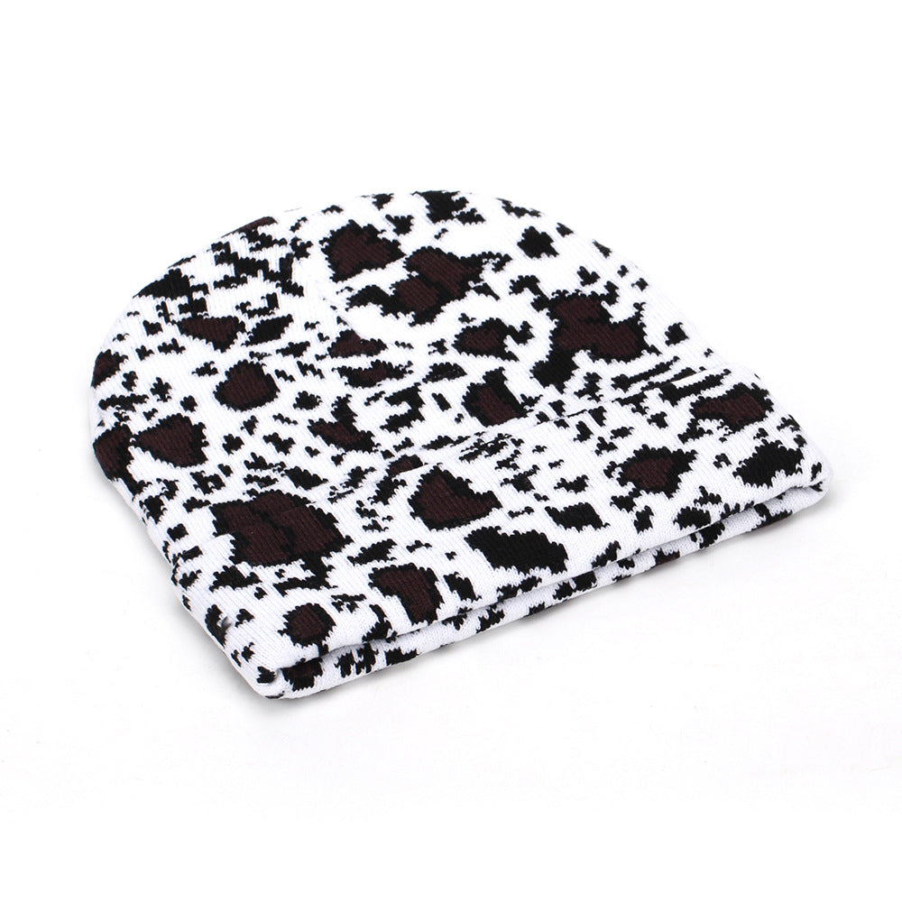 Wholesale cute cow knitted beanie hat