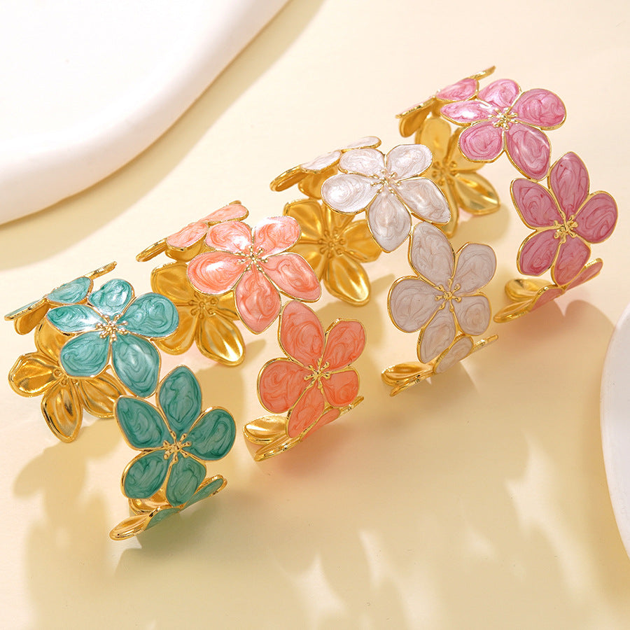 Wholesale Dripping Oil Flower Stainless Steel C-Shape Open Bracelet Fashion Jewelry Accessory