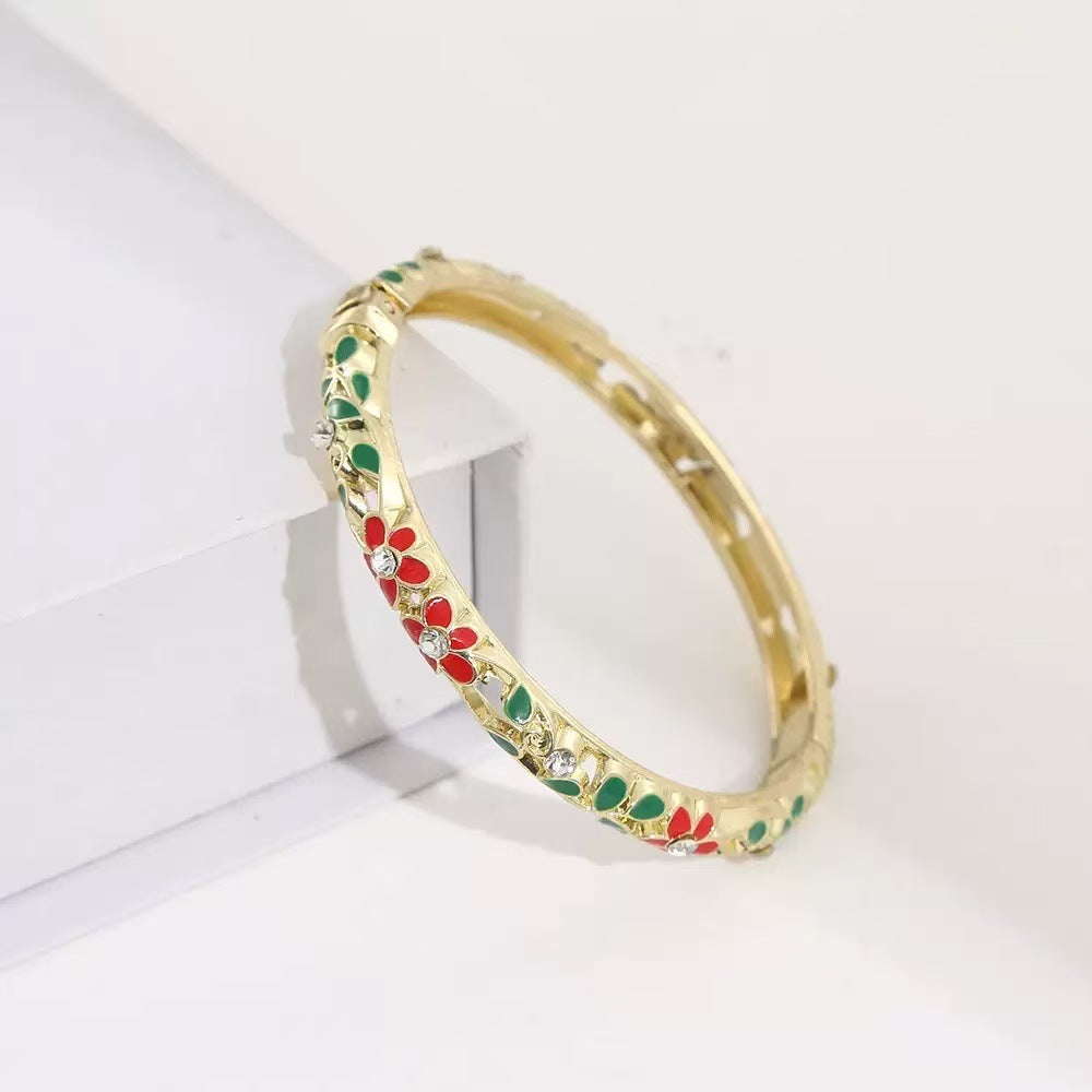 Wholesale Vintage Floral Open Cuff Hollow Bracelet White Leaves Pink Flowers Zinc Alloy Stylish Jewelry For Women