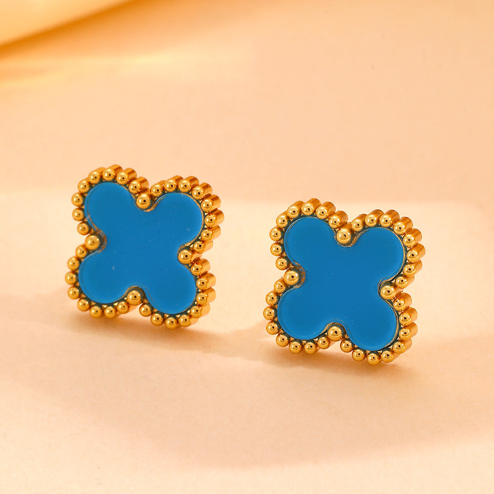 Wholesale Fashion stainless steel three four-leaf flower jewelry new titanium steel does not fade small flower jewelry suit