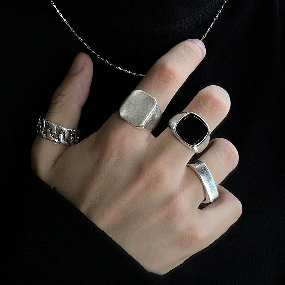 Wholesale Gothic Skull Ring Set Men' s Retro Hip-Hop Fashion Jewelry Accessory