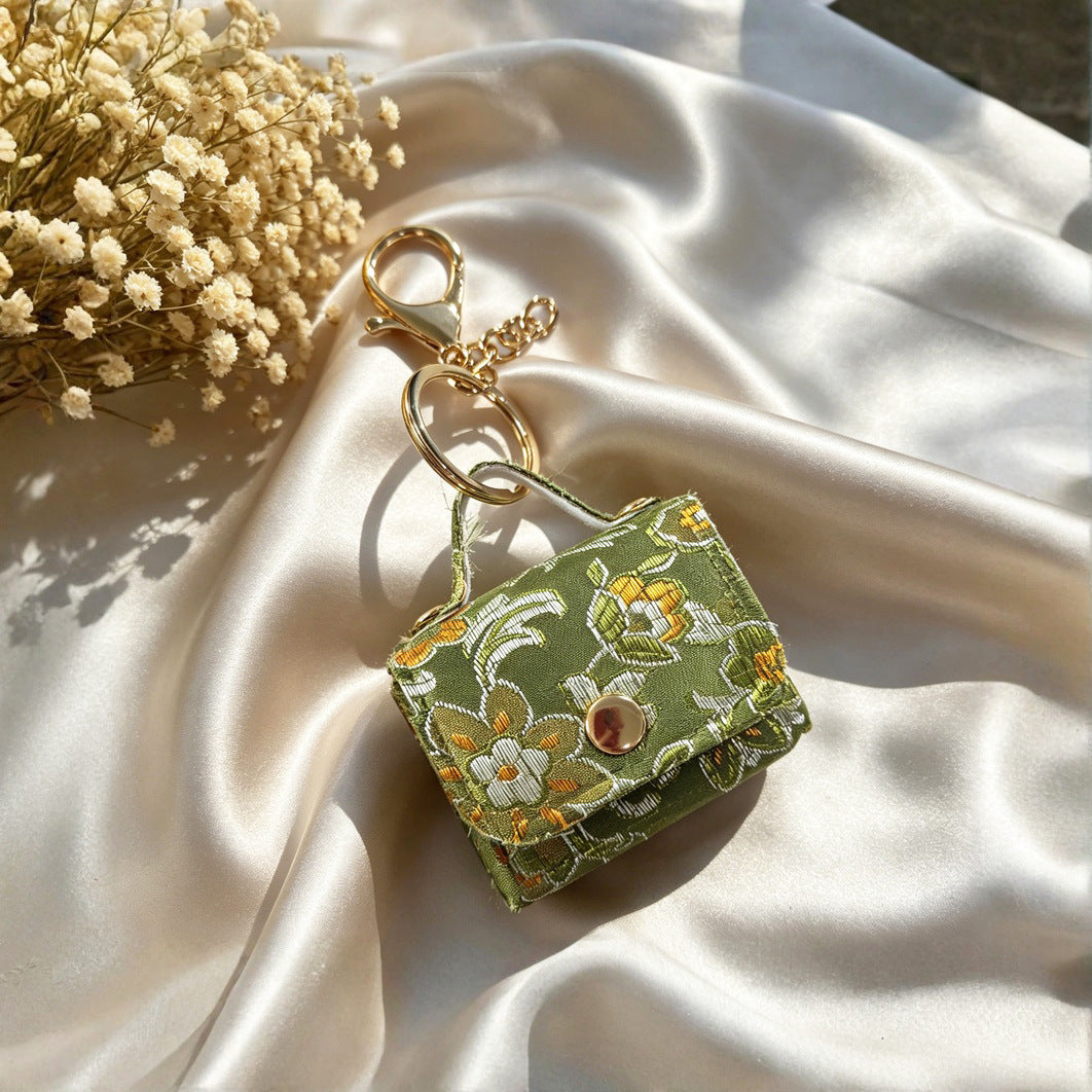 Wholesale Chinese Embroidery Earphone Bag Charm Keychain Handmade Fashion Accessory Gift