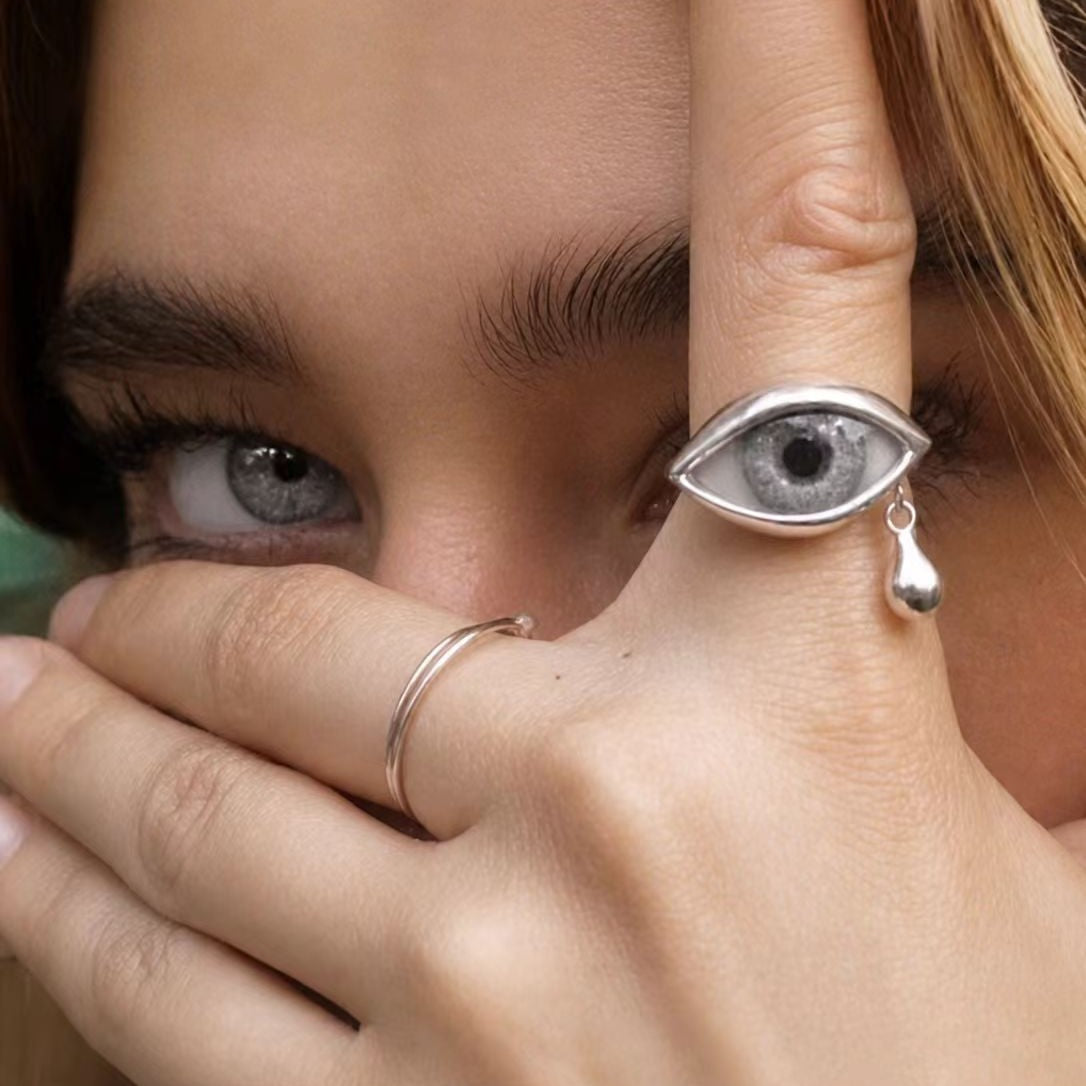 Wholesale Alloy Electroplated Crying Eyes Ring with Teardrops - Trendy Fashion Accessory for Women