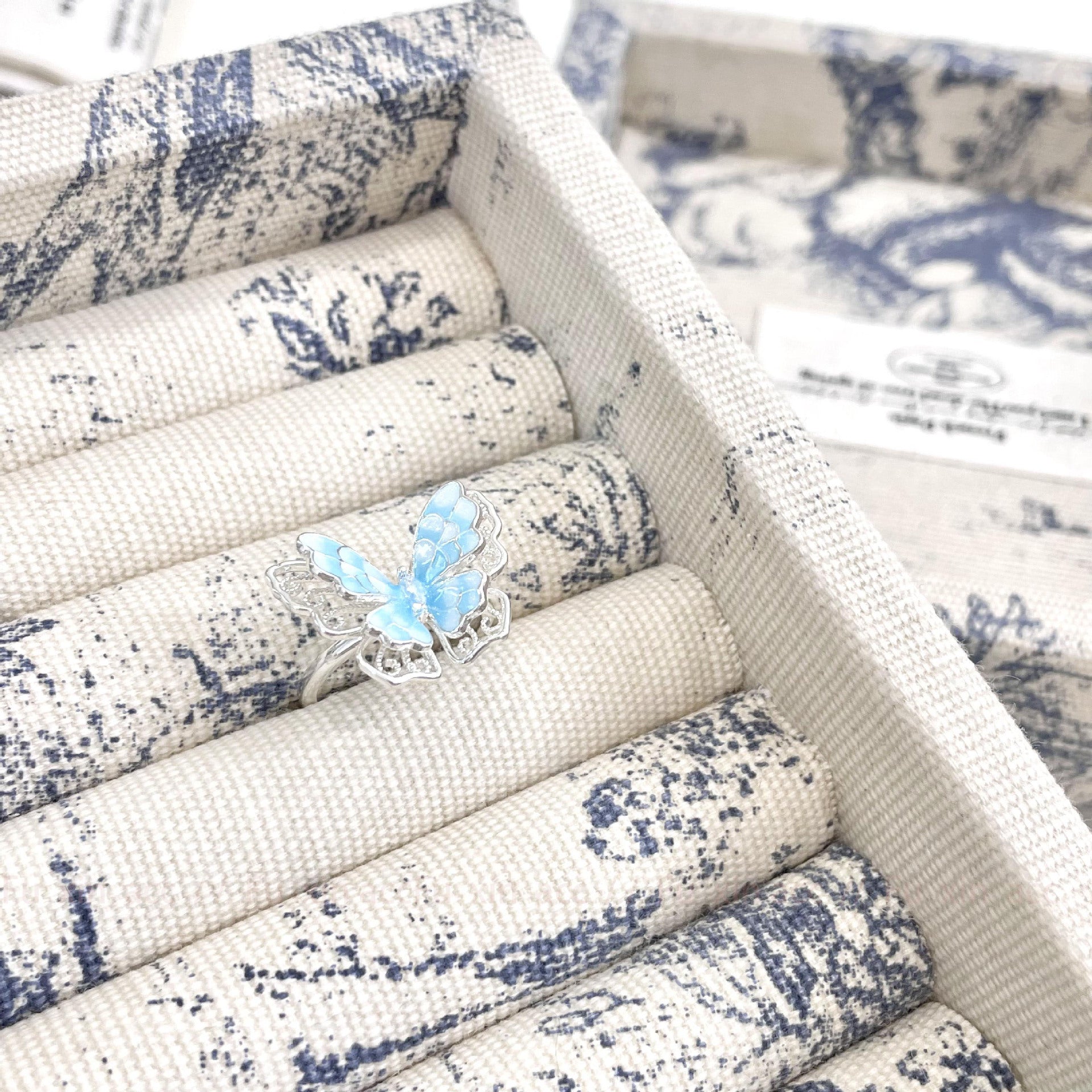 Wholesale  gradient blue and white double-layer hollow butterfly ring