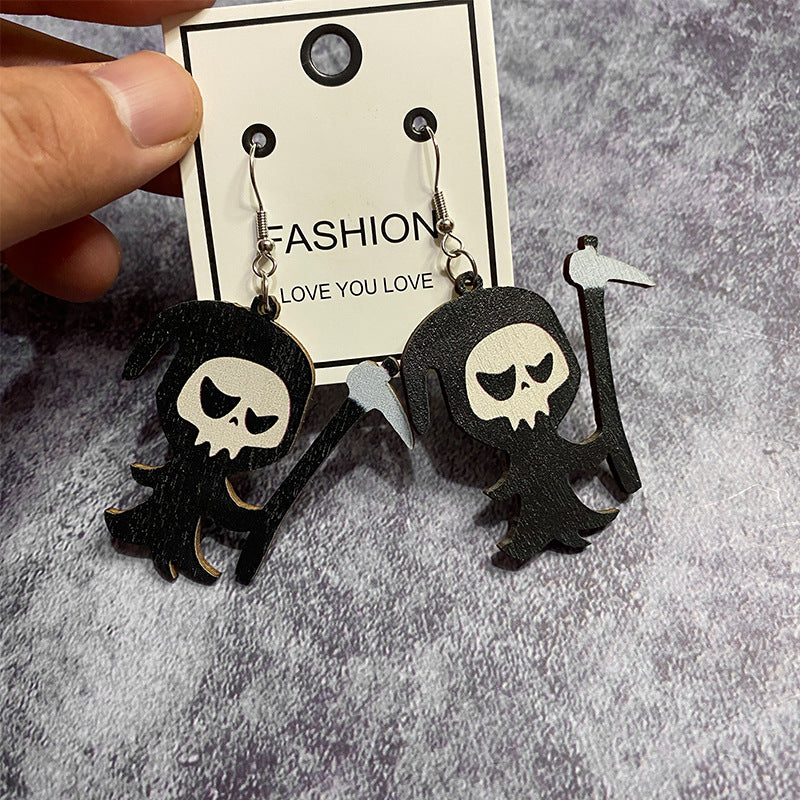 Wholesale Halloween Horror Evil Ghost Black Cat Pumpkin Wood Earrings ACC-ES-XinChuan042