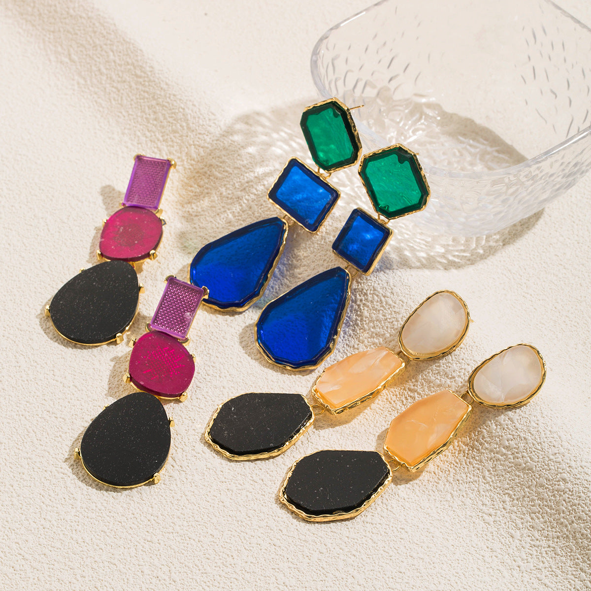 Wholesale E14224 Fashion exaggerated transparent resin earrings earrings irregular geometric earrings party dress accessories