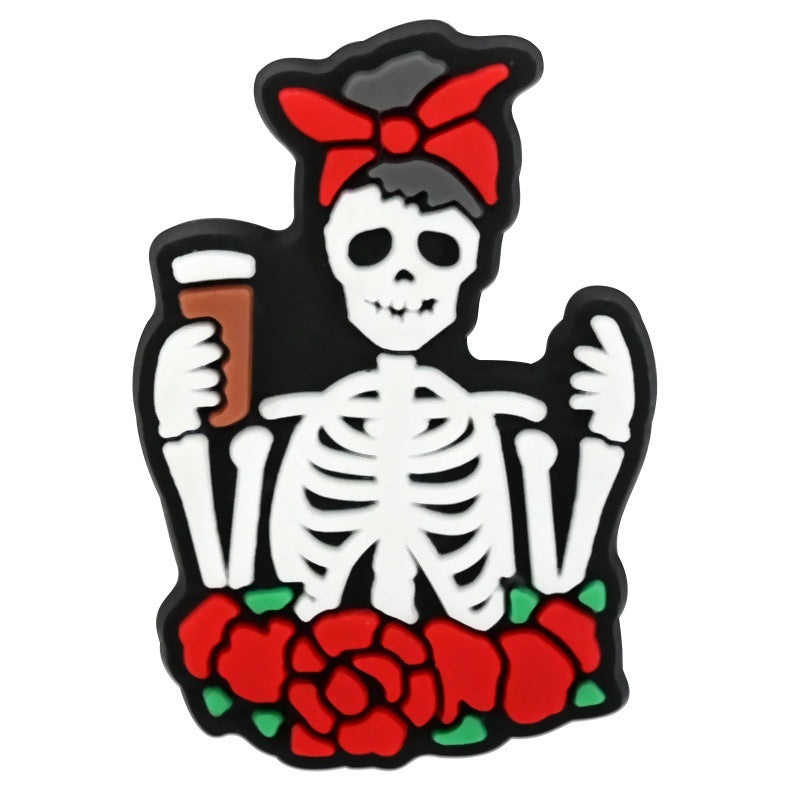 Wholesale Random 100pcs  skull cartoon clogs  PVC Soft Rubber Shoe Buckle Decoration