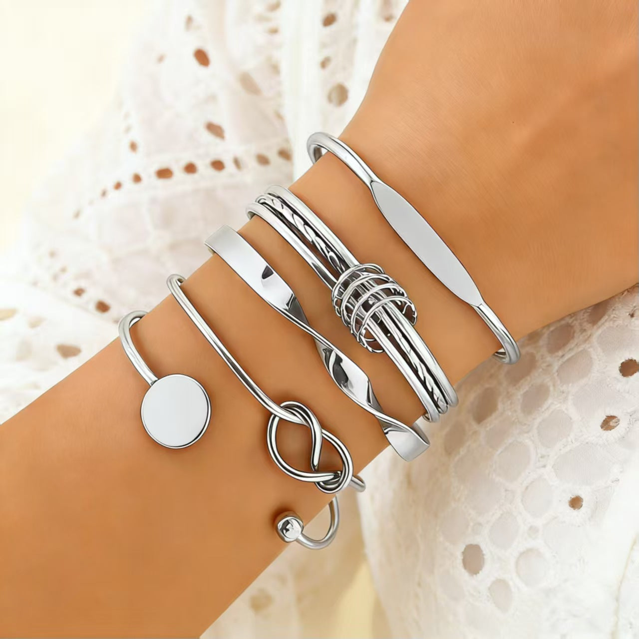 Wholesale Ethnic-Style Alloy Hand Jewelry Vintage Wide-Band Bracelet Layered Bracelet Set Gold Plated Bracelet