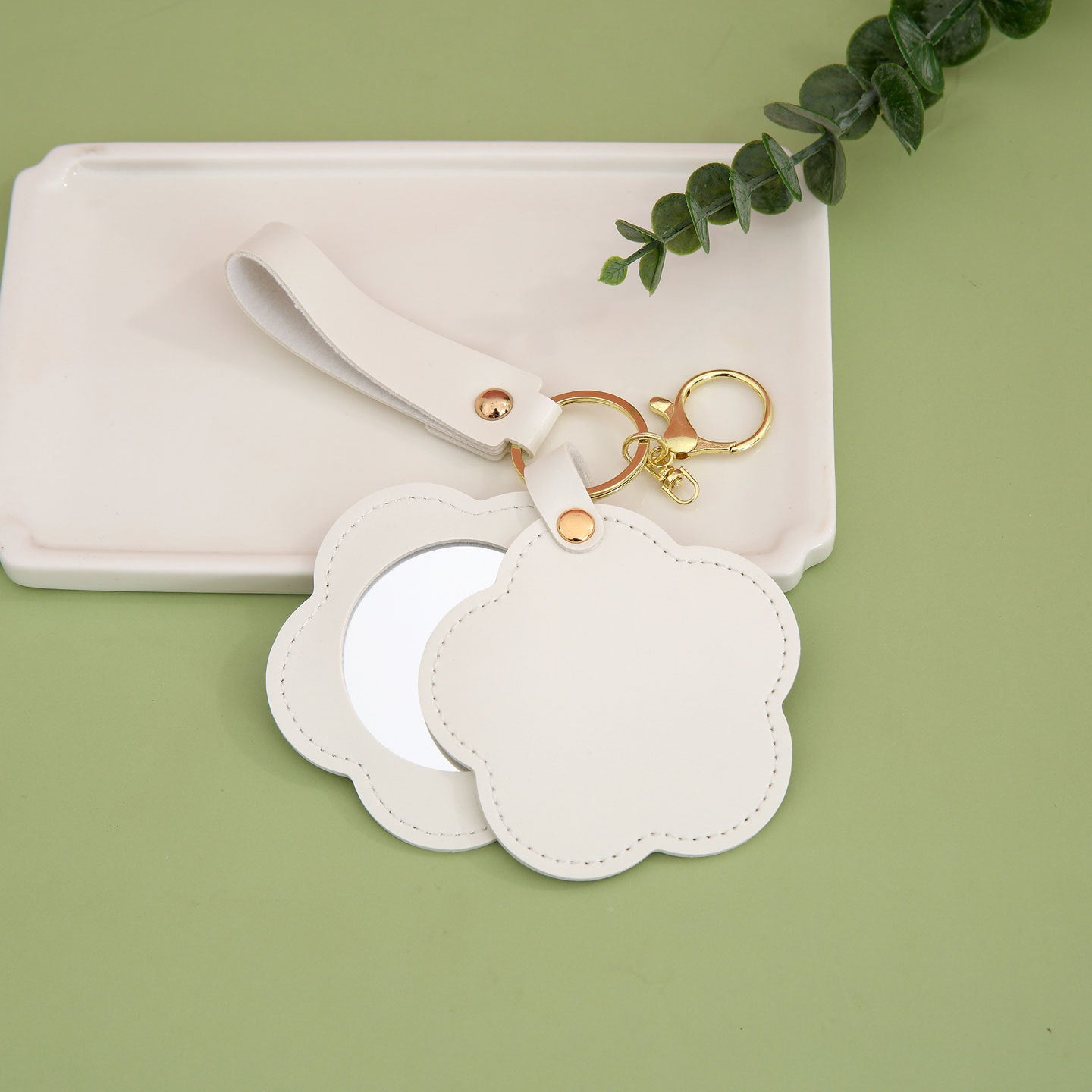 Wholesale PU Leather Flower Mirror Keychain - Decorative Bag Accessory,  Gift for Women