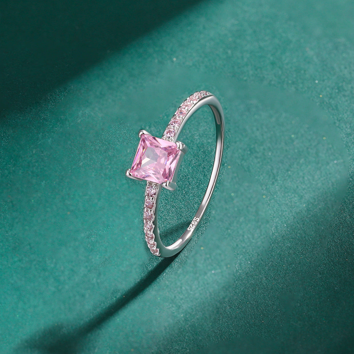 Wholesale S925 sterling silver colored zircon inlaid light luxury ring