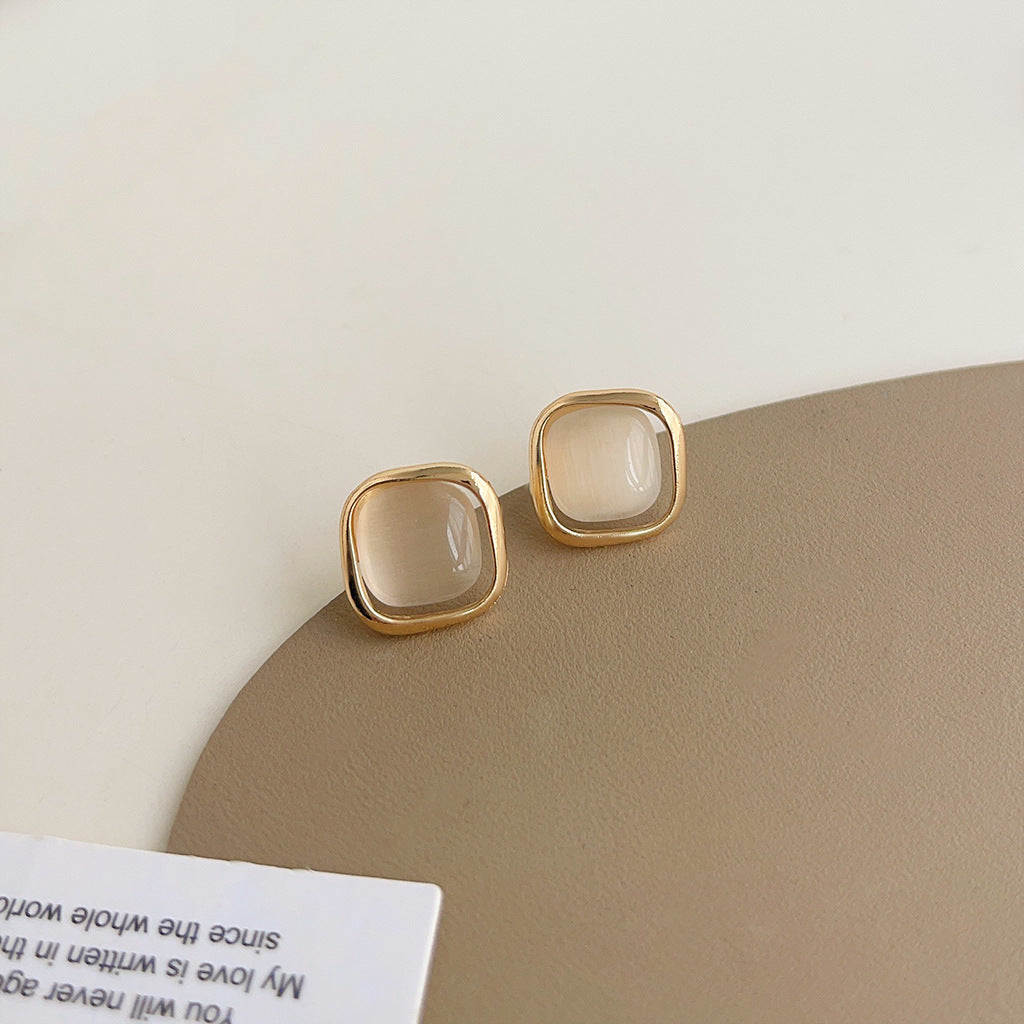 Wholesale Glass Cat' s Eye Earrings