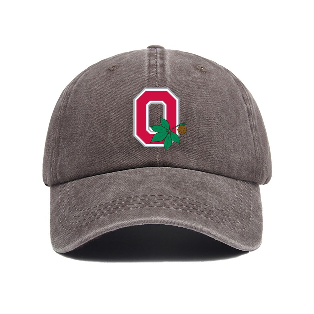 Wholesale Fashionable letter embroidered baseball cap