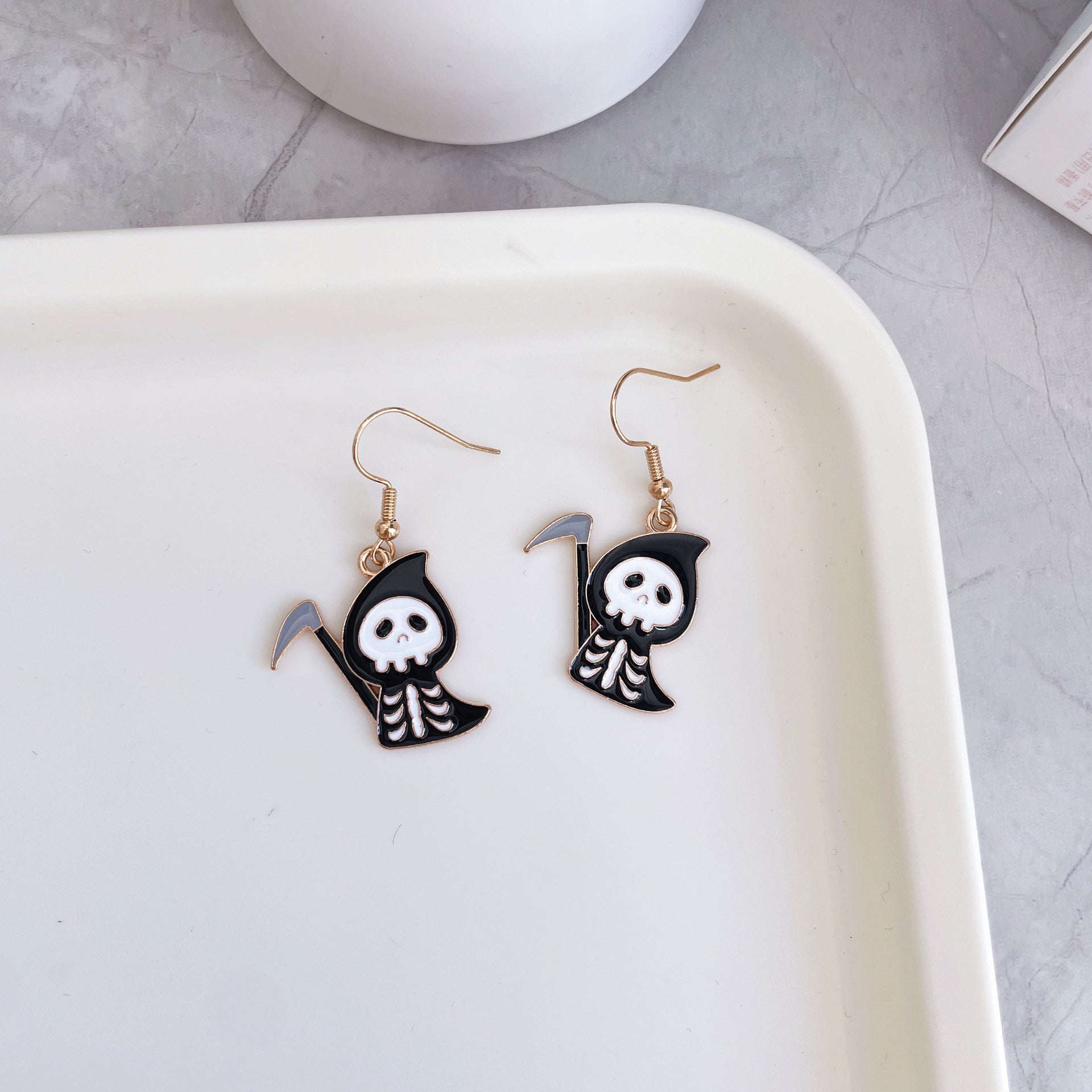 Wholesale Halloween pumpkin skull earrings  cartoon ghost bat earrings