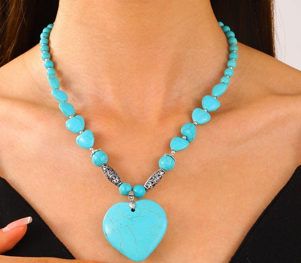 Wholesale Bohemian Turquoise Pendant Necklace - Alloy Electroplated Retro Snail Heart Charm,  Fashion Accessory