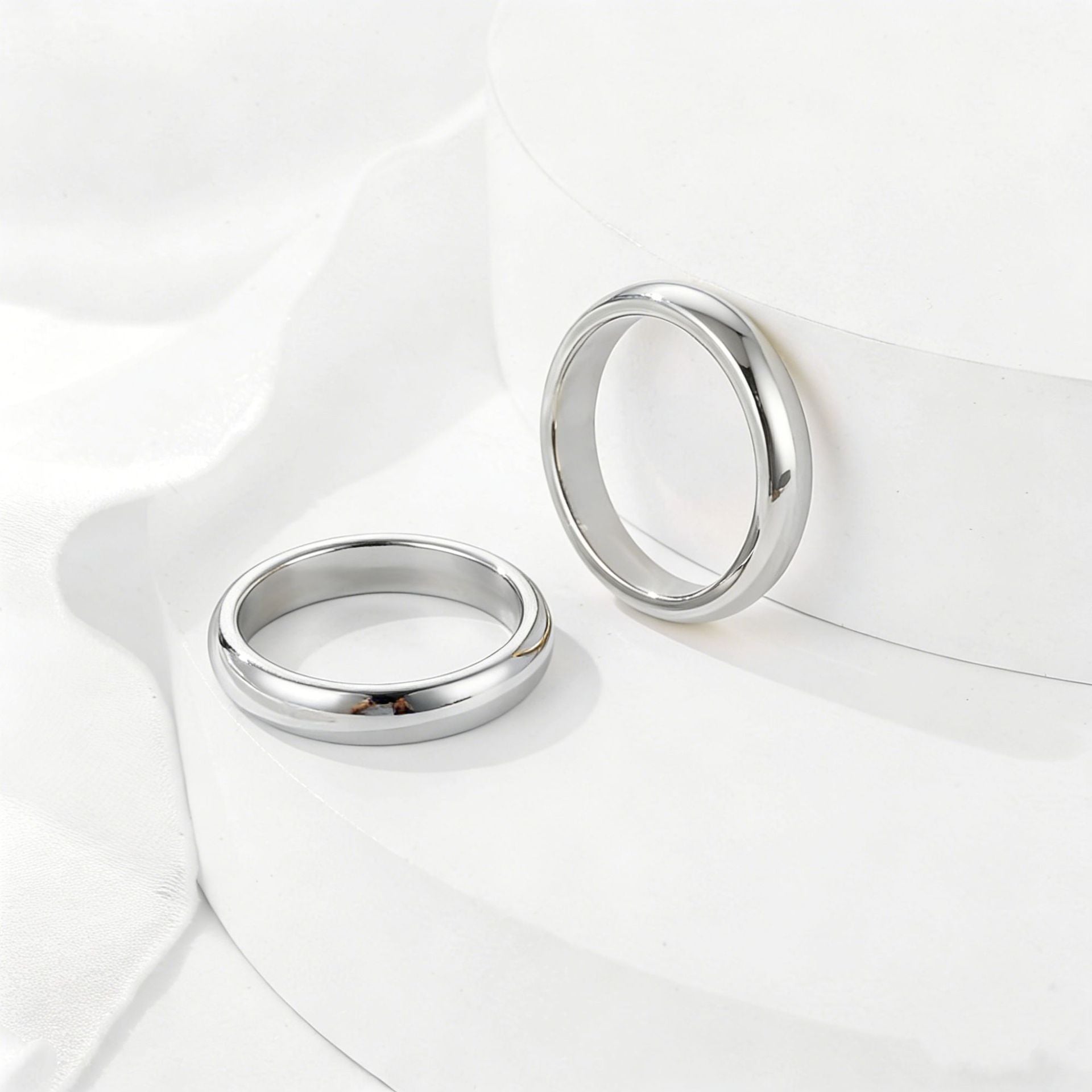 Wholesale Minimalist Stainless Steel Ring,  Fashion Accessory for Gift and Boutique Resale
