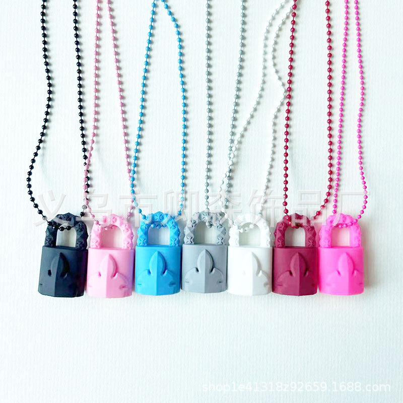 Wholesale Lock Clasp Resin Round Bead Long Necklace