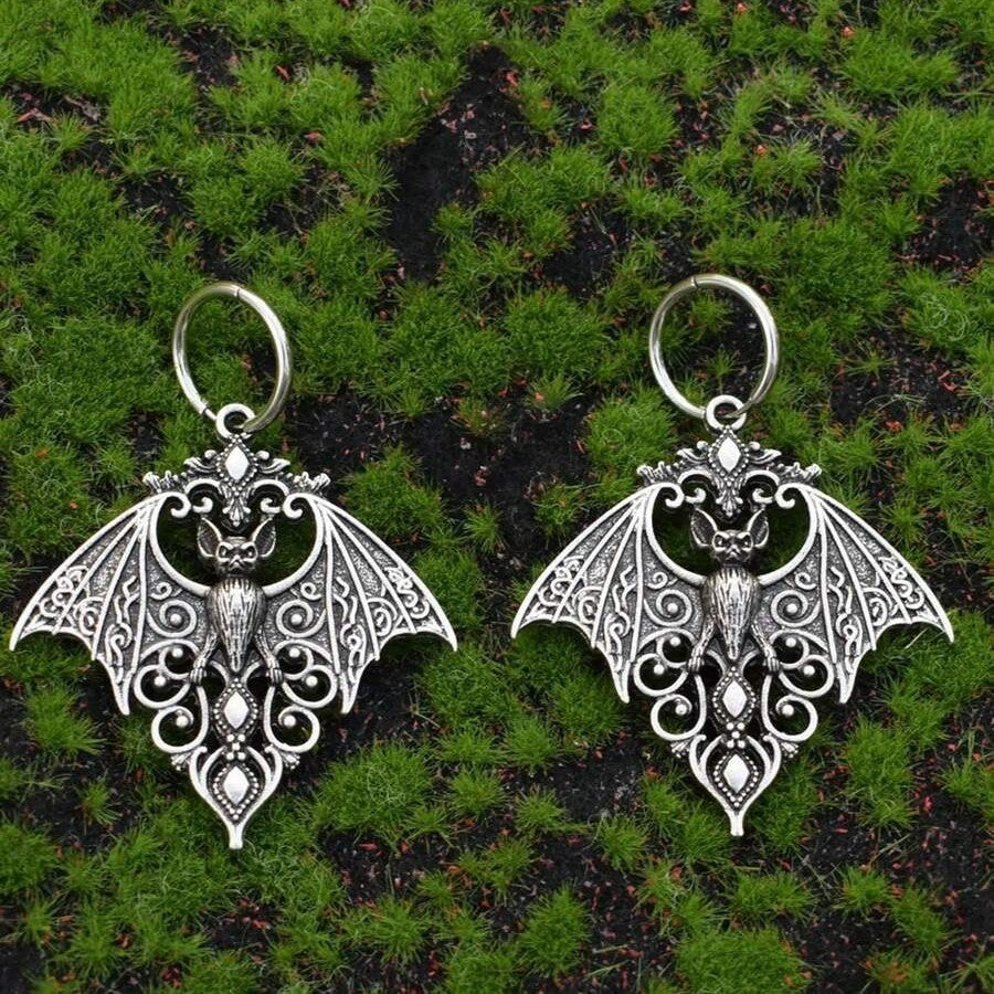 Wholesale Vintage Bat Ear Cuff Gothic Dark Style Silver Metal Fashion Accessory for
