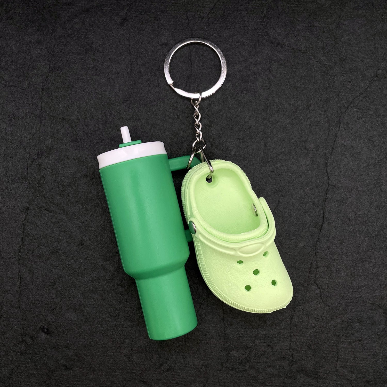 Wholesale Creative Ice Cup Hole Shoes Keychain ACC-KC-YangShen001