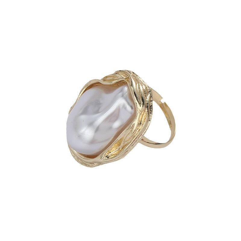 Wholesale  retro shaped pearl ring female exaggerated index finger ring
