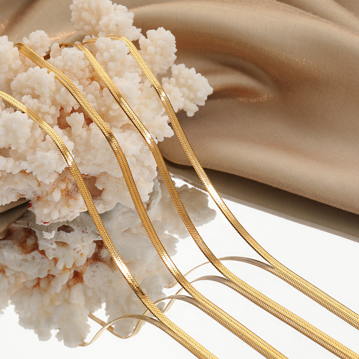 Wholesale Titanium Steel  Simple Flat Snake Bone Chain Naked Chain Necklace