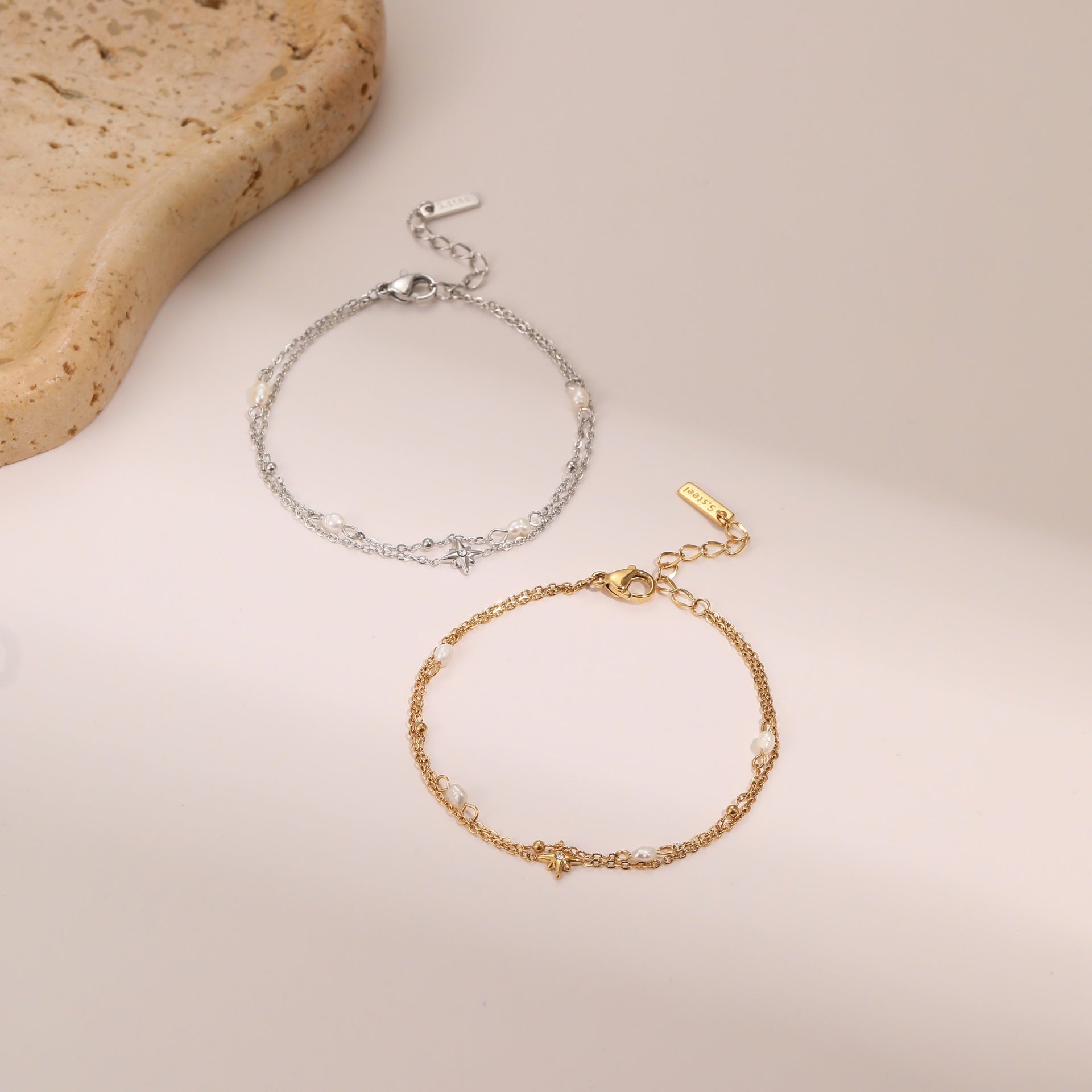 Wholesale Stainless steel 18K gold plated six-pointed star diamond-encrusted man-made pearl necklace