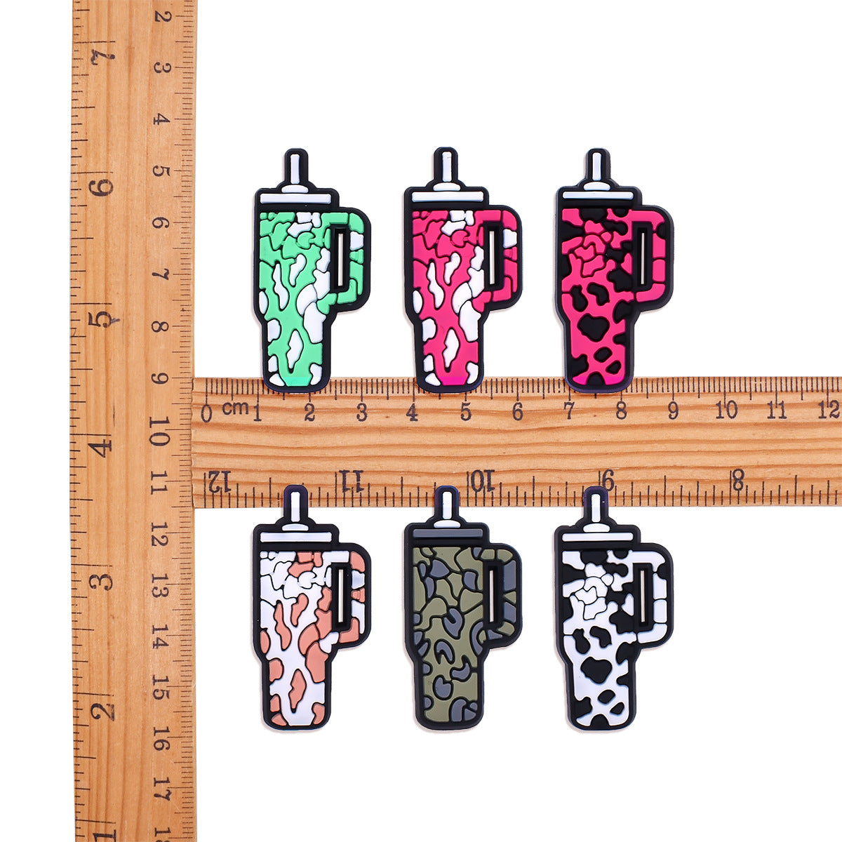 Wholesale Random 100pcs Cow Pattern Cup Shoe Buckle Decoration Shoes Charms ACC-SC-RYY028