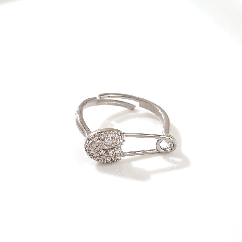 Wholesale Gold Plated Copper Zircon Open Ring with Crown Design Jewelry Accessory Gift