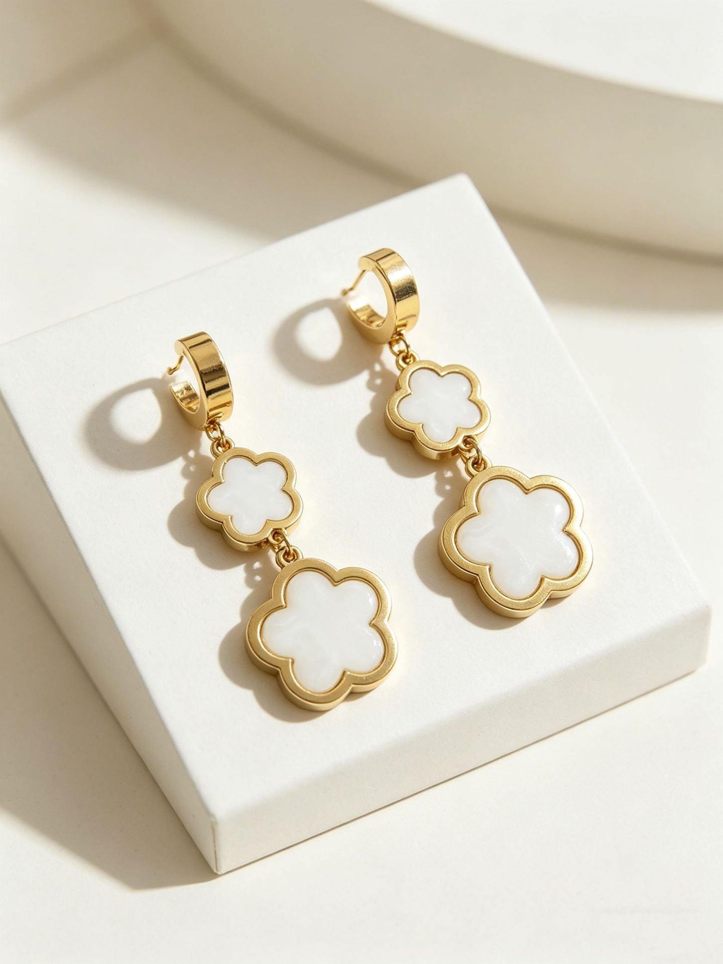 Wholesale Stainless Steel White Gold Five-Leaf Flower Earrings Minimalist Chic Jewelry Accessory