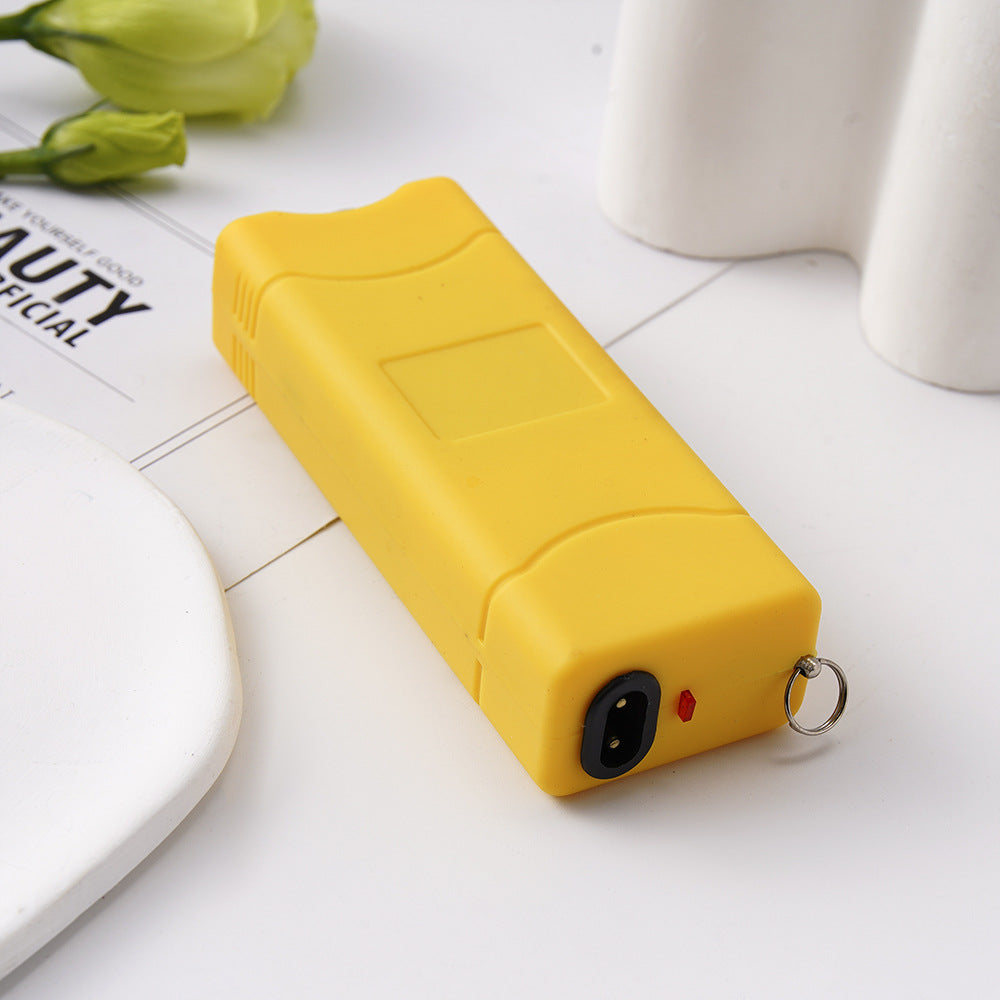 Wholesale Colorful Fashion Flashlight Keychain ACCVIP-KC-ZhiYa004