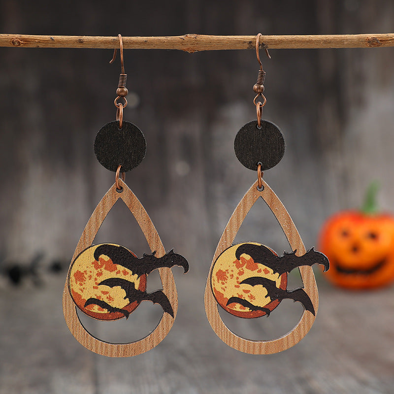 Wholesale Retro  Bat Wooden Drop Earrings Fashion Accessory Gift