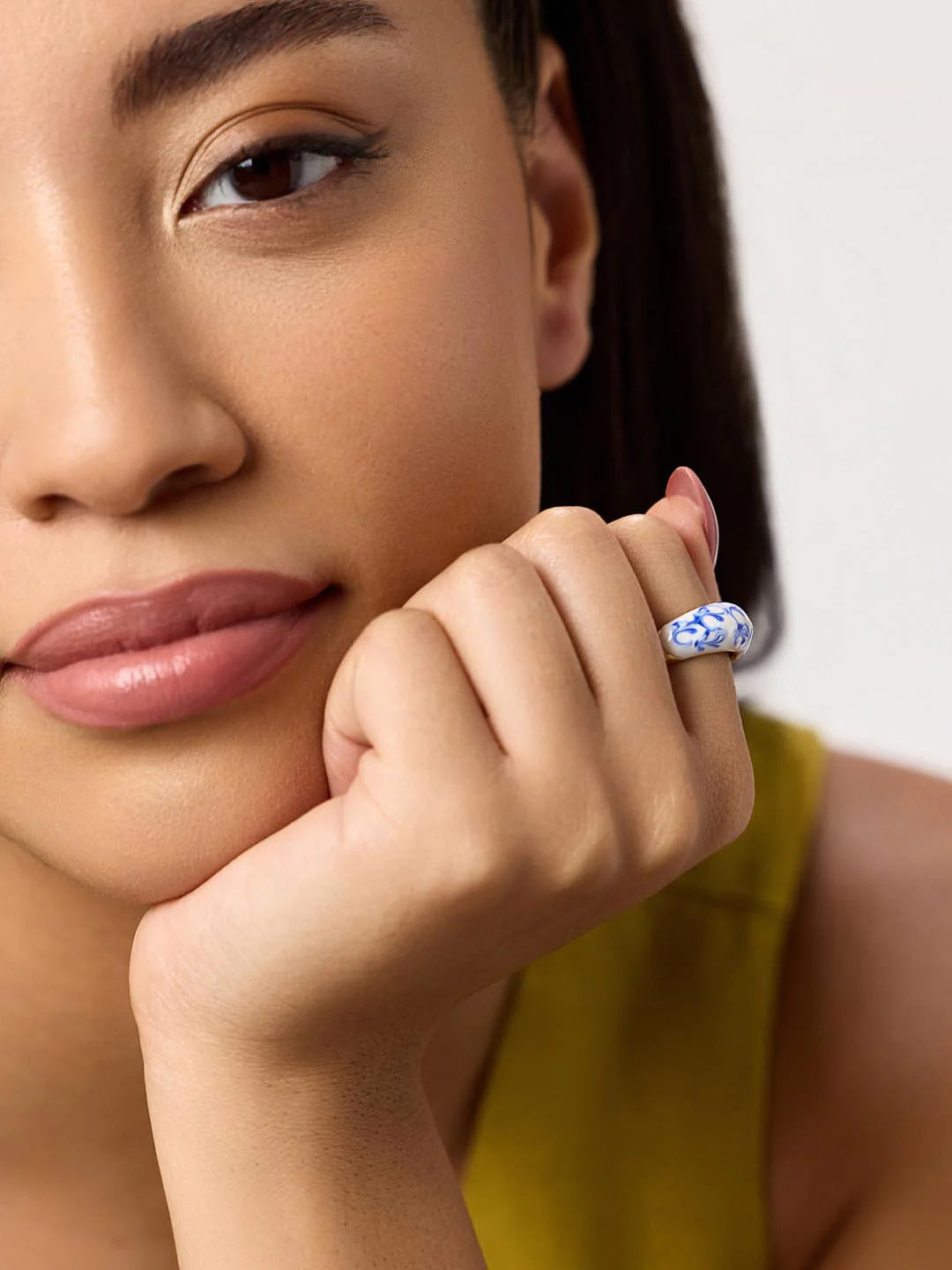 Wholesale  Necklace Ring Blue and White Porcelain Jewelry Water Ripple Ceramic Decorative Ring