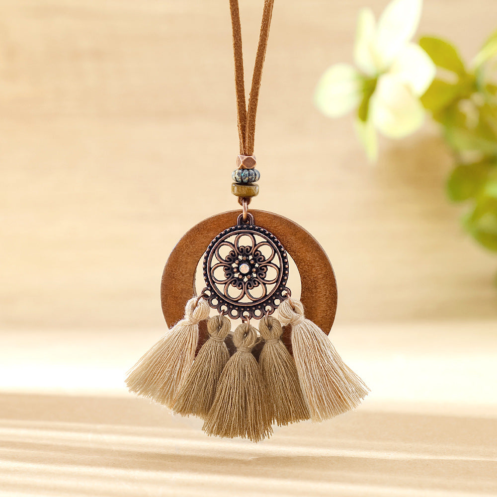 Wholesale Vintage Ethnic Style Pendant Necklace OceanInspired Fashion Accessory