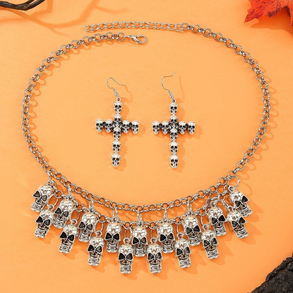 Wholesale Skull Design Vintage Alloy Jewelry Set Earrings and Necklace Fashion Accessory