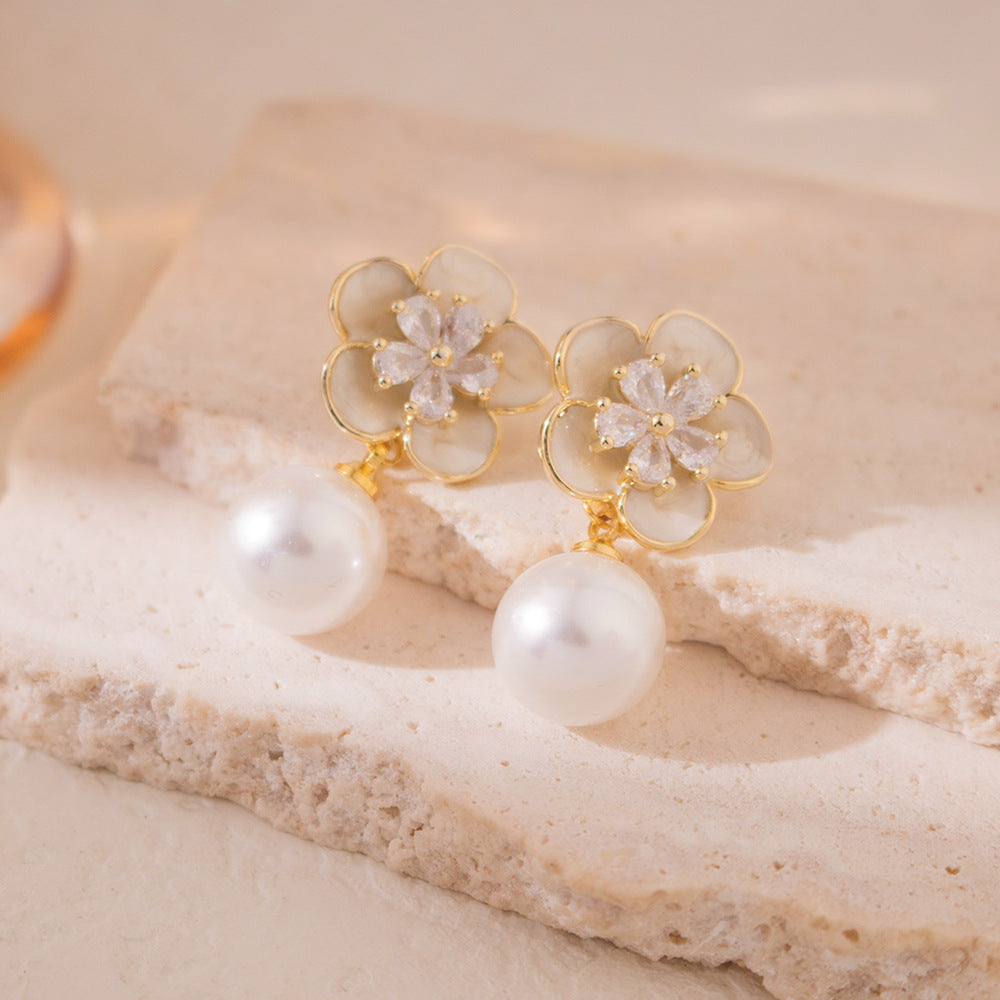 Wholesale Electroplated zircon camellia pearl earrings