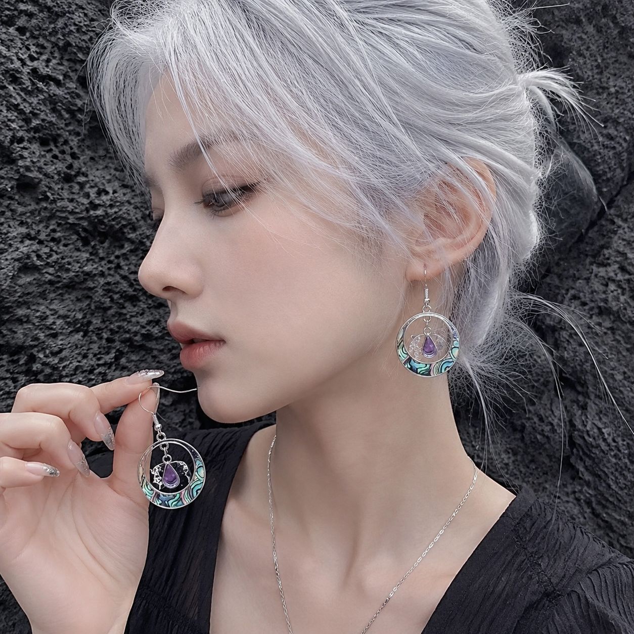Wholesale Bohemian Hollow Circle Teardrop Purple Gem Palace Style Alloy Earrings Fashion Accessory Gift For Party Boutique Resale