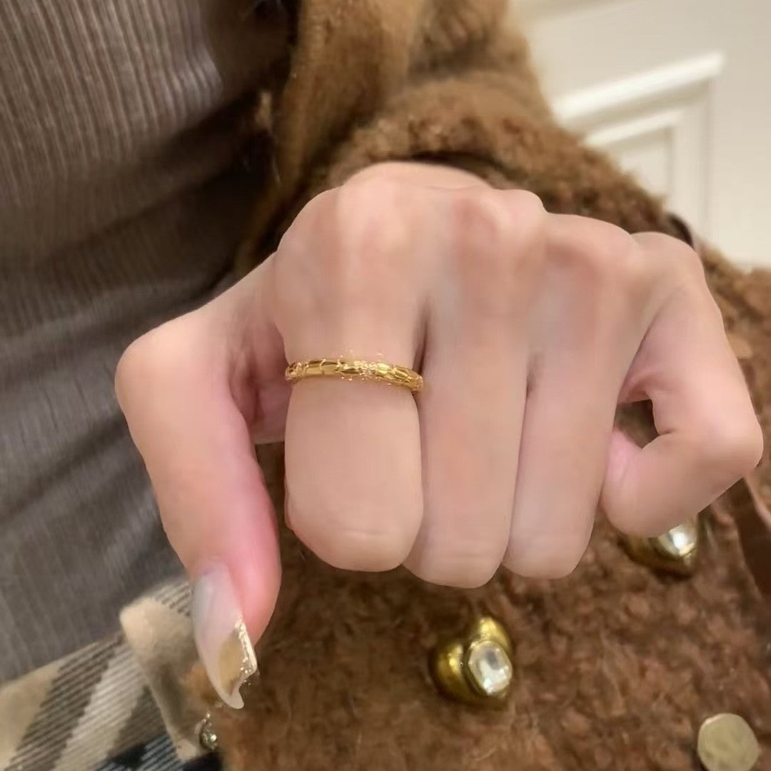 Wholesale light luxury wind snake ring