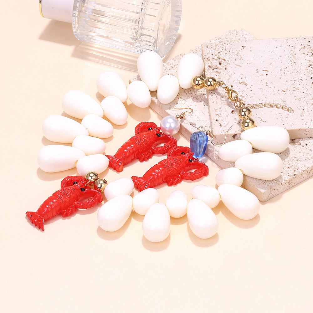 Wholesale Light luxury handmade beaded lobster pendant necklace