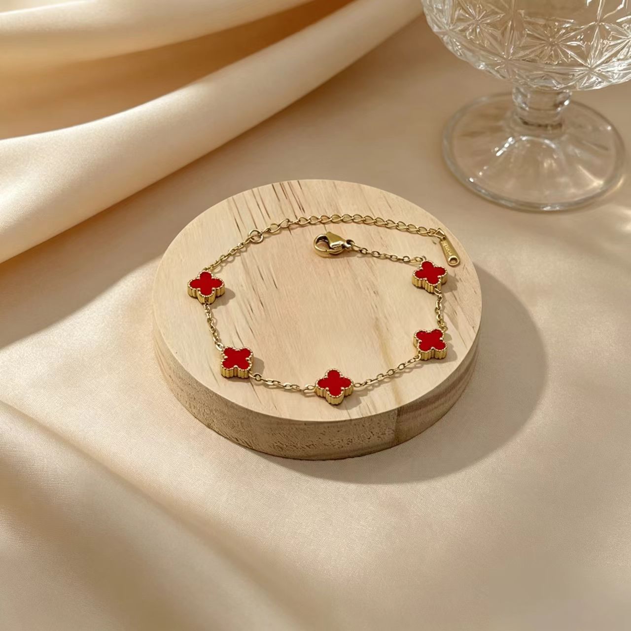 Wholesale Gold Plated Stainless Steel Four Leaf Clover Bracelet Fashion Jewelry for Women