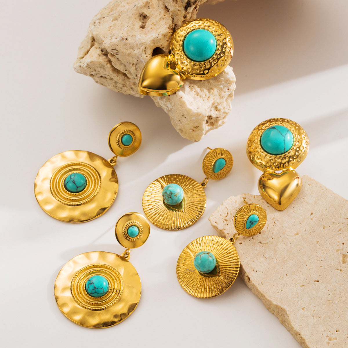 Wholesale stainless steel temperament round earrings personality high sense earrings creative geometric inlay turquoise earrings