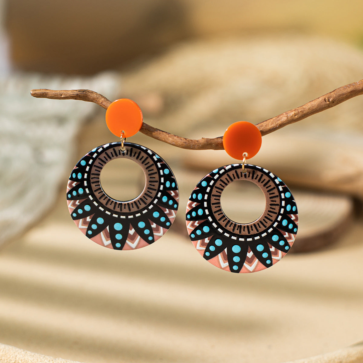 Wholesale Retro Ethnic Style Acrylic Painted Bizarre Contrasting Color Hoop Earrings ACC-ES-XLH008