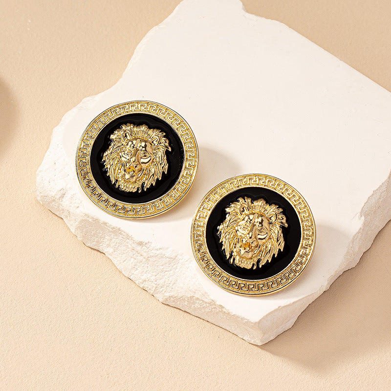 Wholesale Geometric Lion Head Stud Earrings Gold Finish Fashion Jewelry Accessory Gift for Party Wear