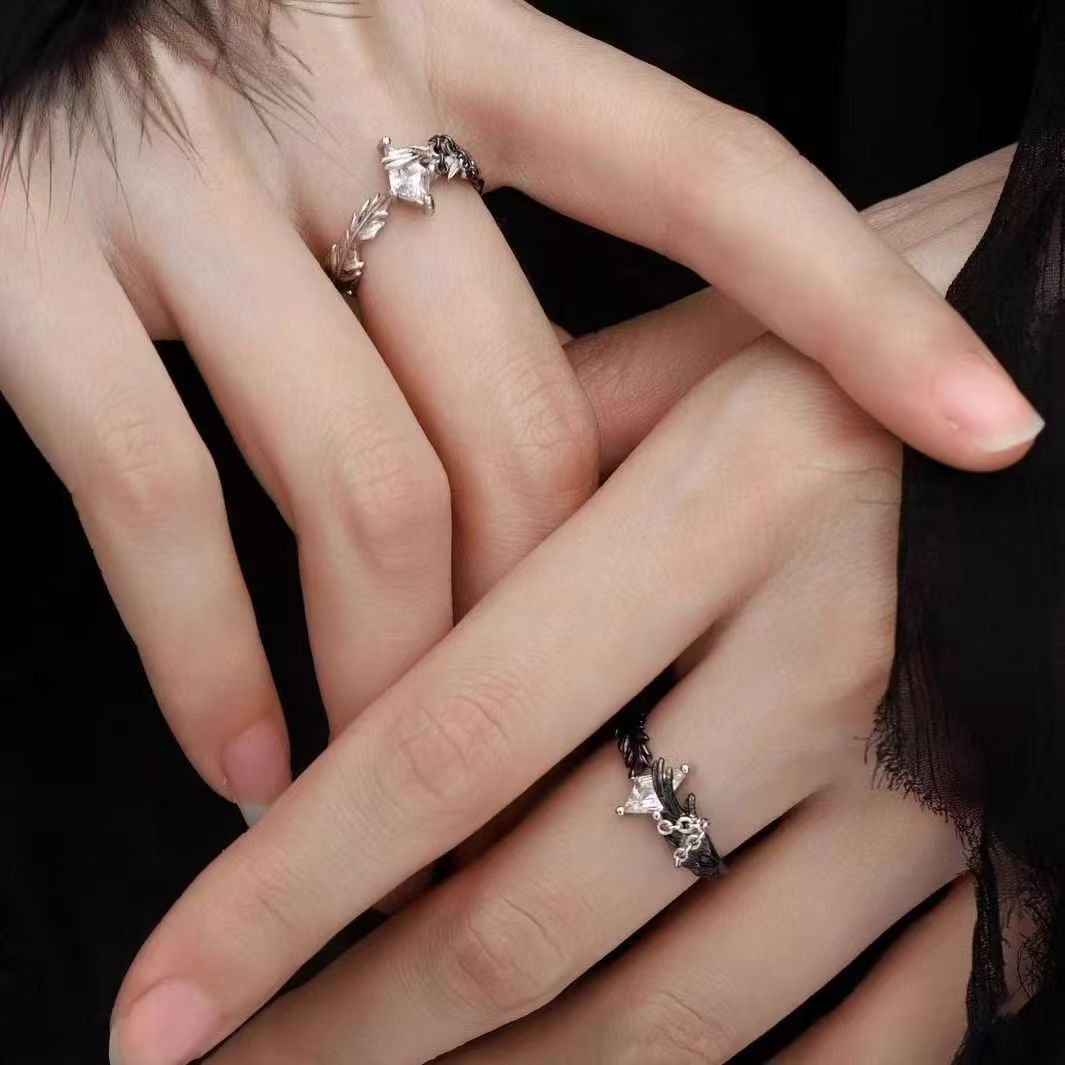 Wholesale Fashionable and versatile crow ring