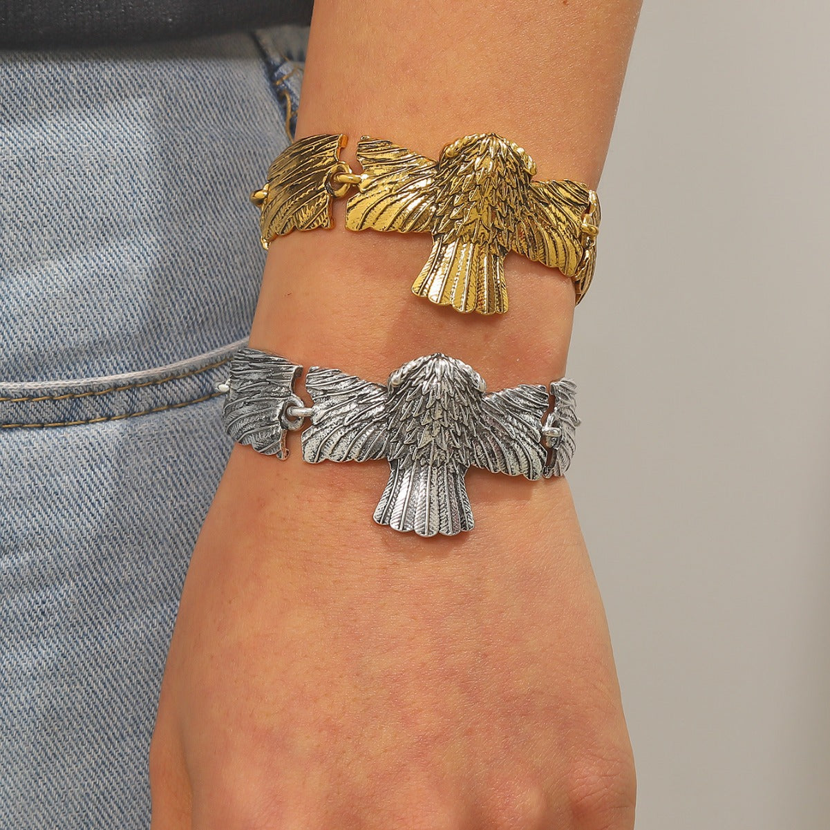 Wholesale Retro style eagle element alloy chain bracelet