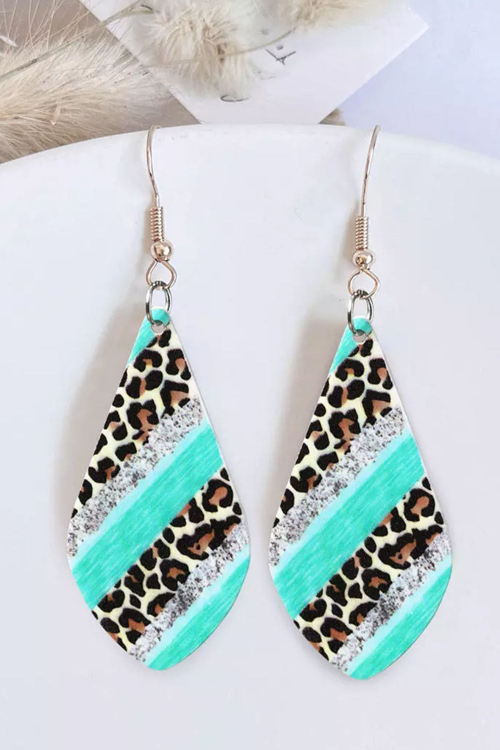 Wholesale retro teardrop leopard leather earrings personalized Western-style exaggerated ladies earrings