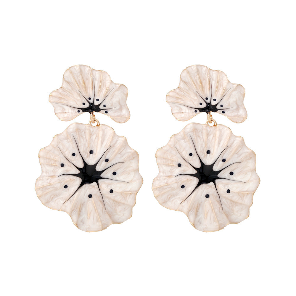 Wholesale  exaggerated alloy dripping flower earrings