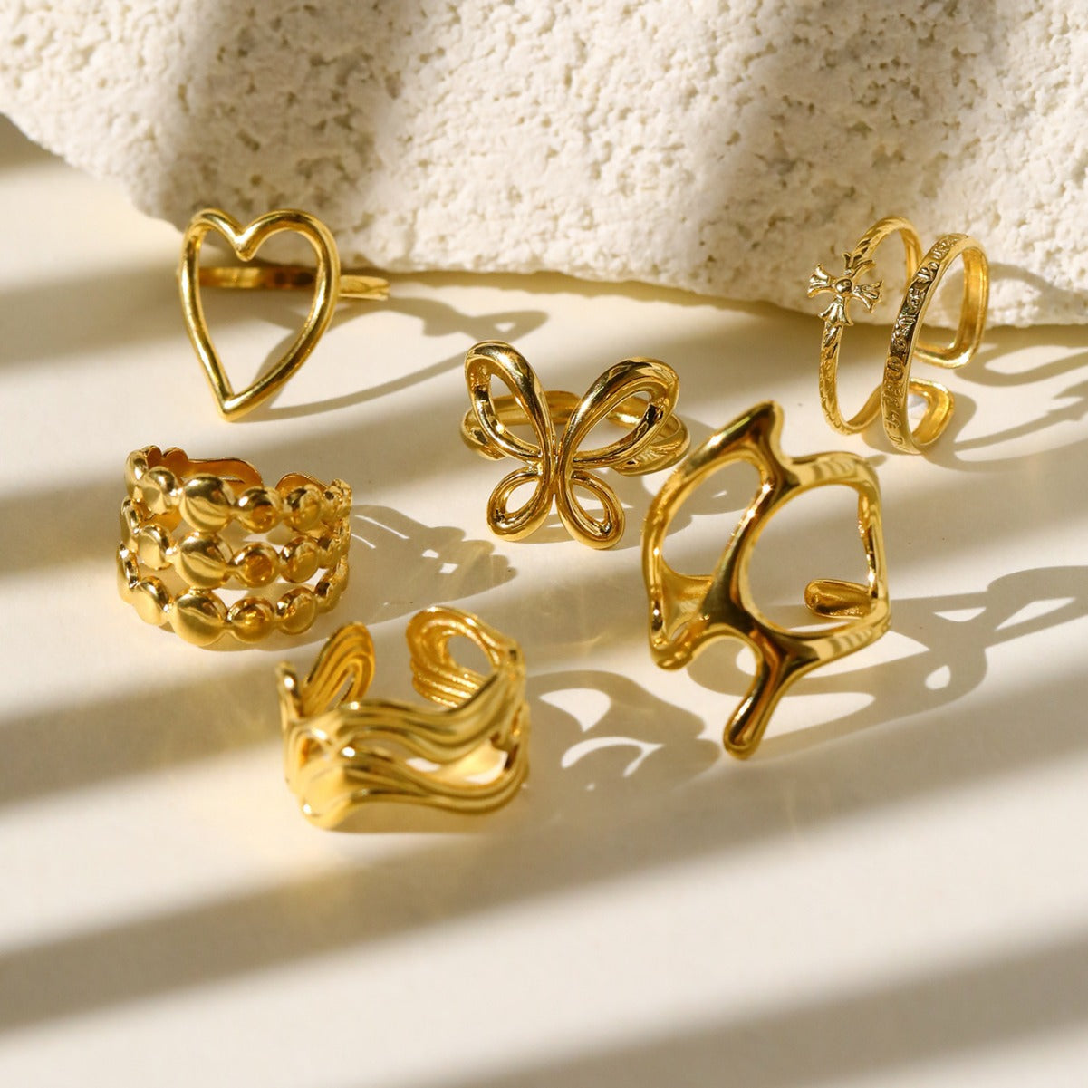 Wholesale Vintage Stainless Steel Ring 18k Gold Plated Butterfly Love Rings ACC-RS-MuC006