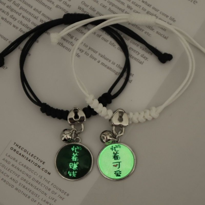 Wholesale Alloy Electroplated Resin Luminous Star Bracelet Glow In The Dark Trendy Everyday Fashion Accessory For Women And Teens