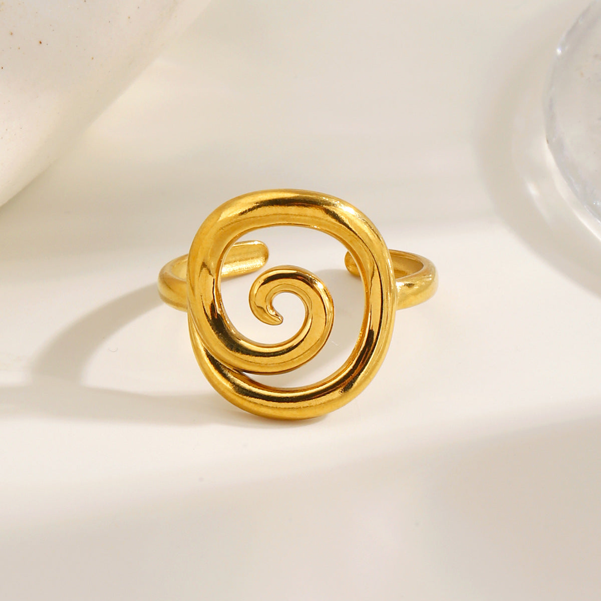 Wholesale European and American New Fashion Light Luxury Stainless Steel Threaded Ring Gold Open Circular Swirl Ring Cross-Border Wholesale for Women