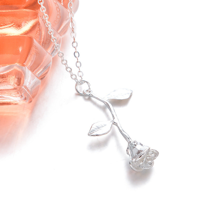 Wholesale  rose pendant necklace